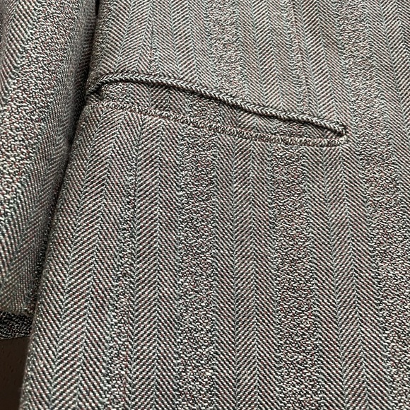 Yves Saint Laurent, man sport coat/ Jacket. Pre owned size 42 /44 - Picture 5 of 7